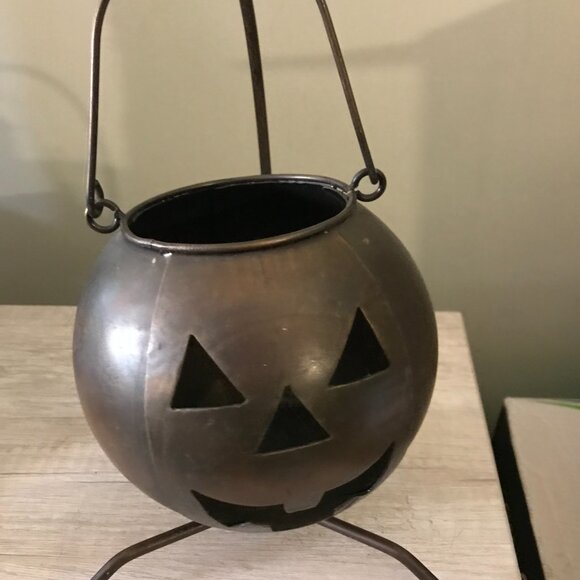 JACK O LANTERN PUMPKIN HANGING CANDLE HOLDER METAL DECOR Halloween - Picture 1 of 9